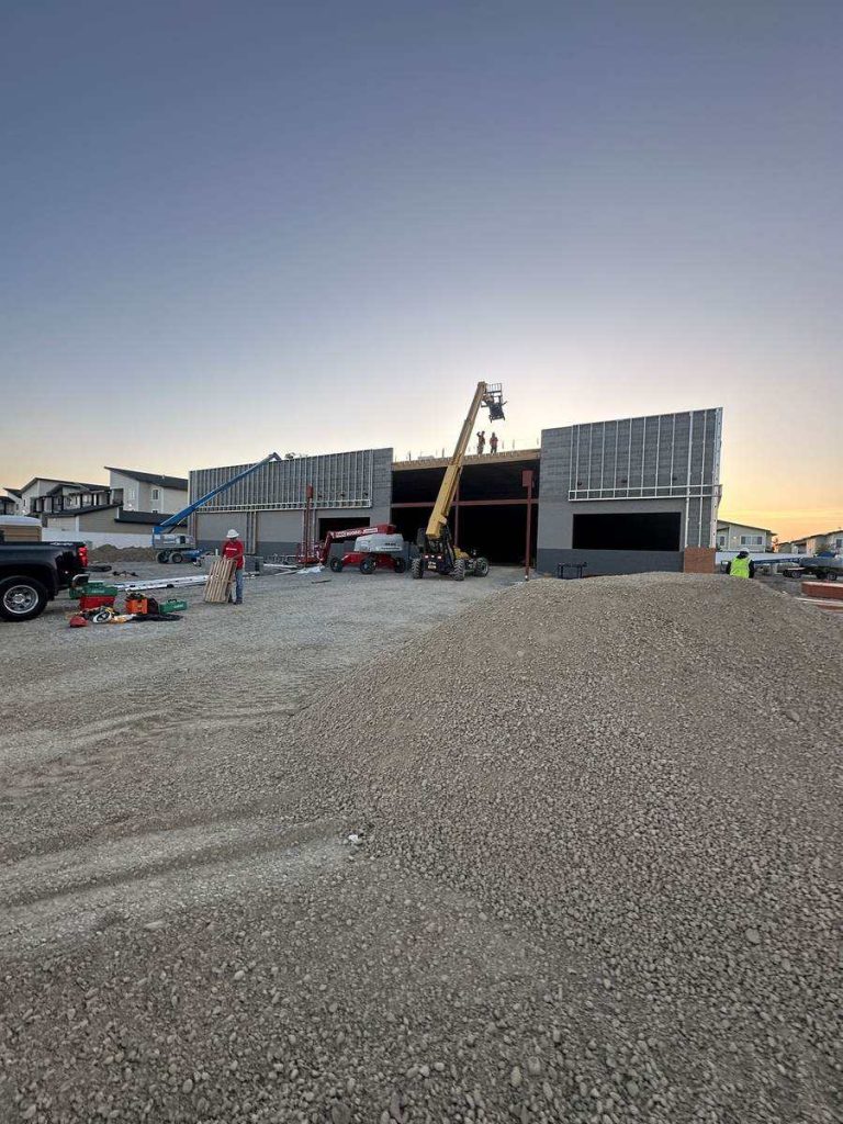 Grocery Outlet roofing project
